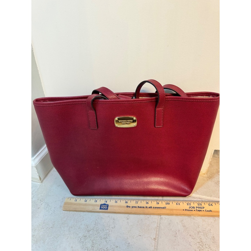 Michael Kors Jet Set‎ Large Saffiano Leather Tote – Deep Red - Picture 3 of 10
